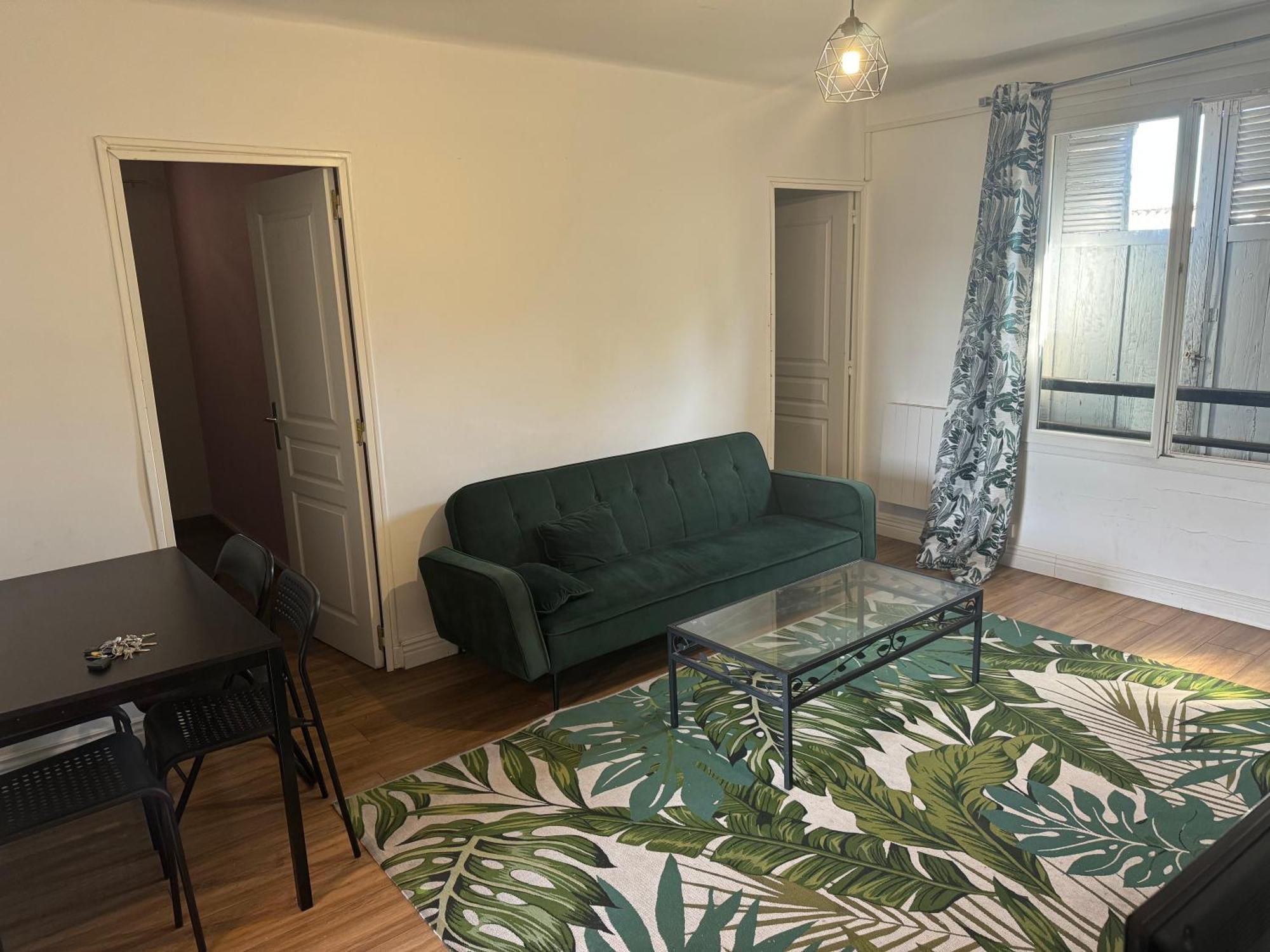 T3 Bien Equipe Apartment
